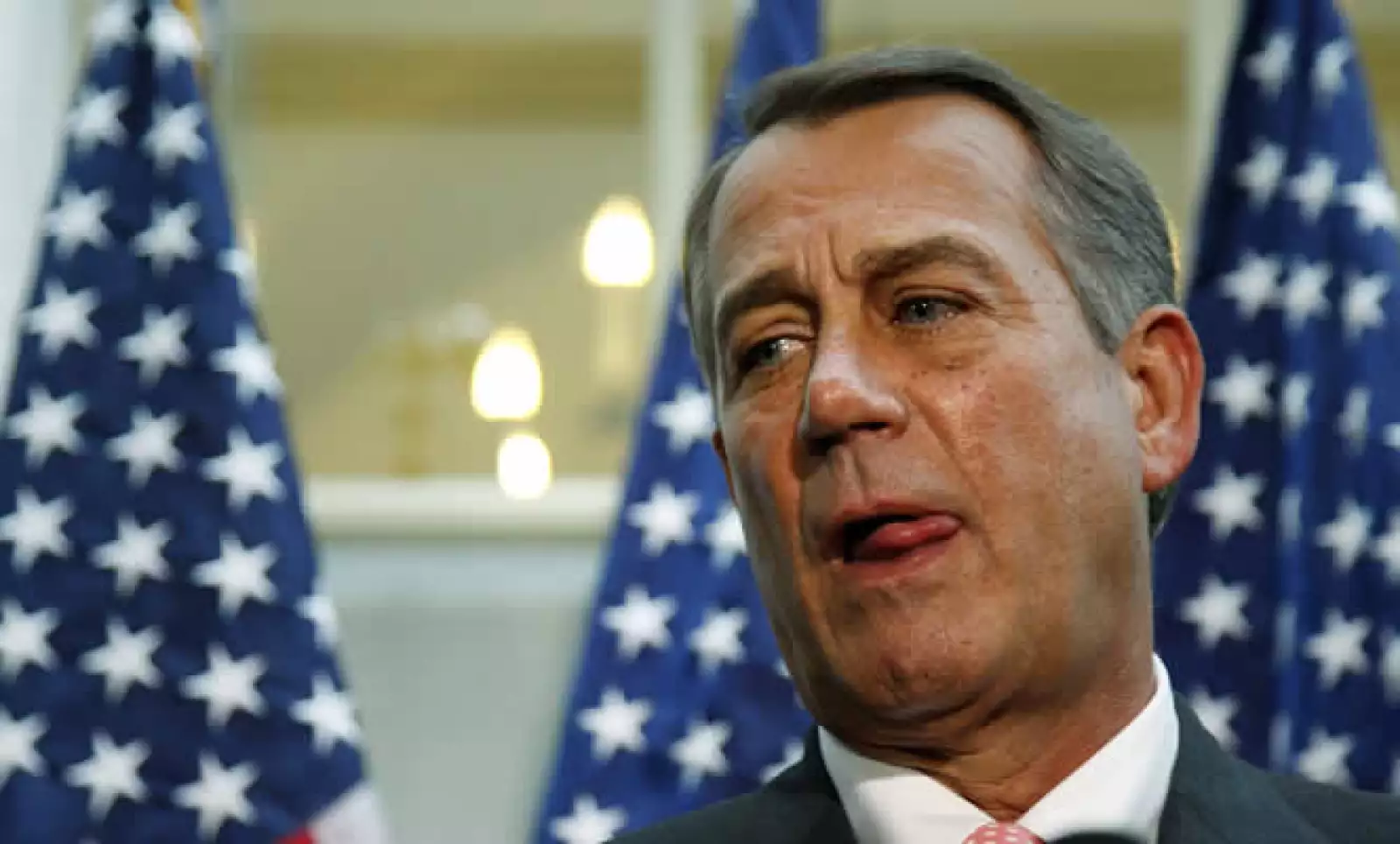 La propuesta del presidente de la Cámara baja y líder de la mayoría republicana de crecer el techo de deuda sólo hasta el 22 de noviembre no es bien recibida por la Casa Blanca.