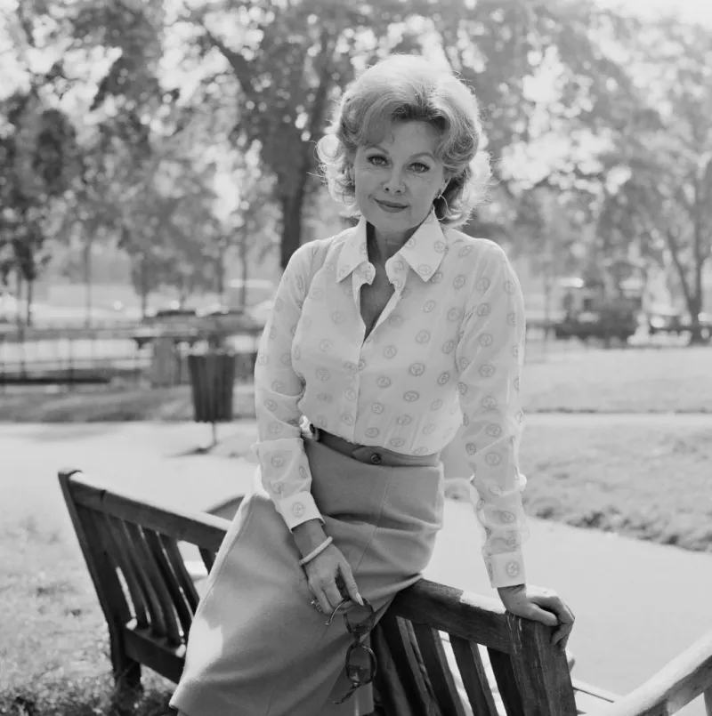 Rhonda Fleming