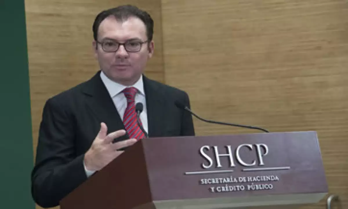 Luis Videgaray dijo que las coberturas petroleras se activarán si el precio promedio cae por debajo de los 76.4 dólares. (Foto: Cuartoscuro )