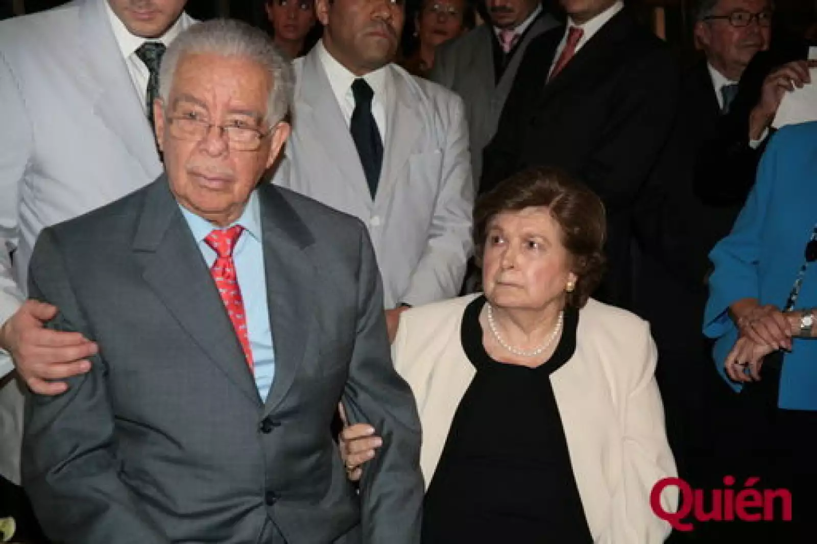 Erique Alvarez, Alma Alvarez