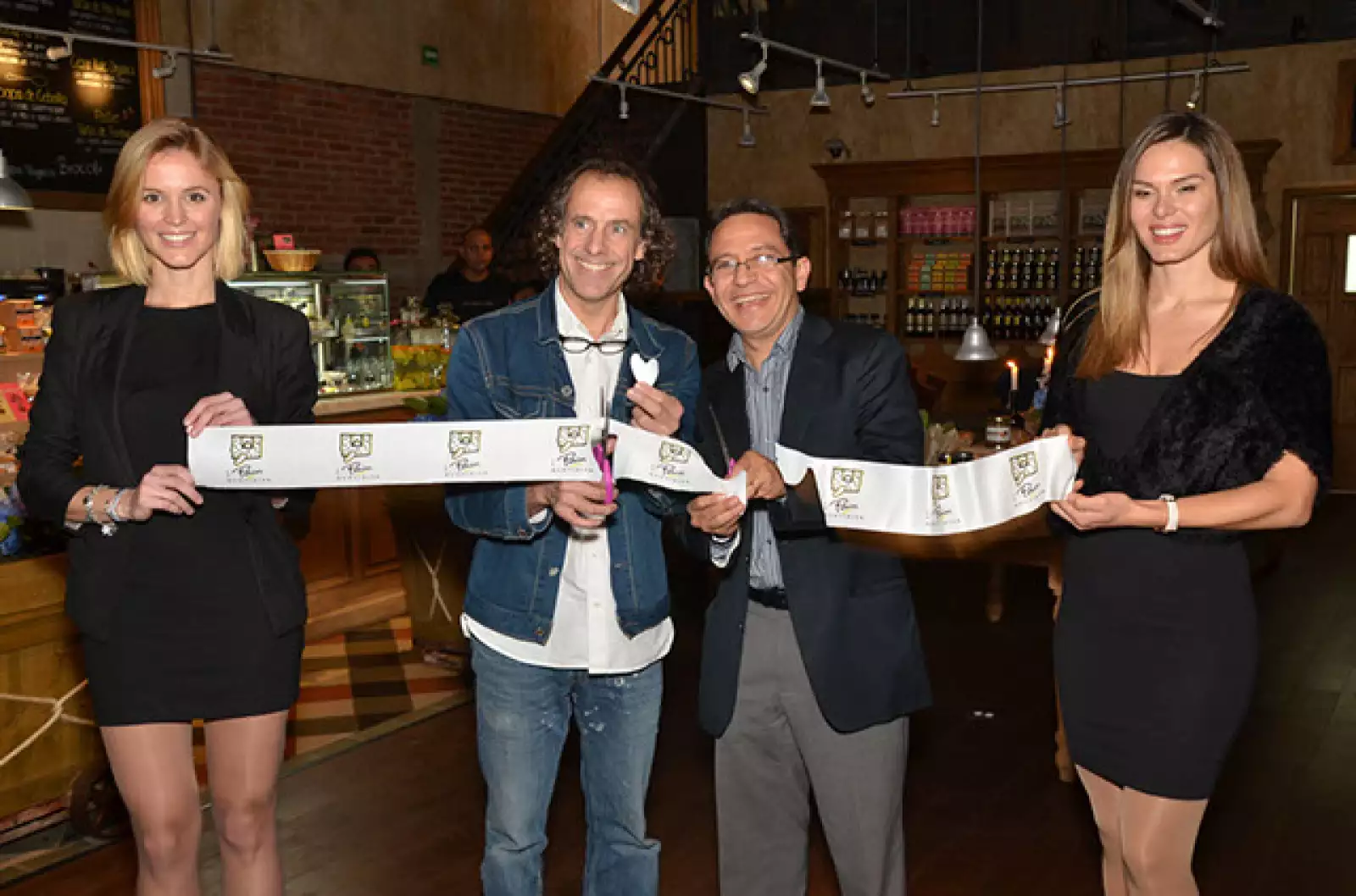 El Chef Alain Coumont y su socio Abelardo Conde.