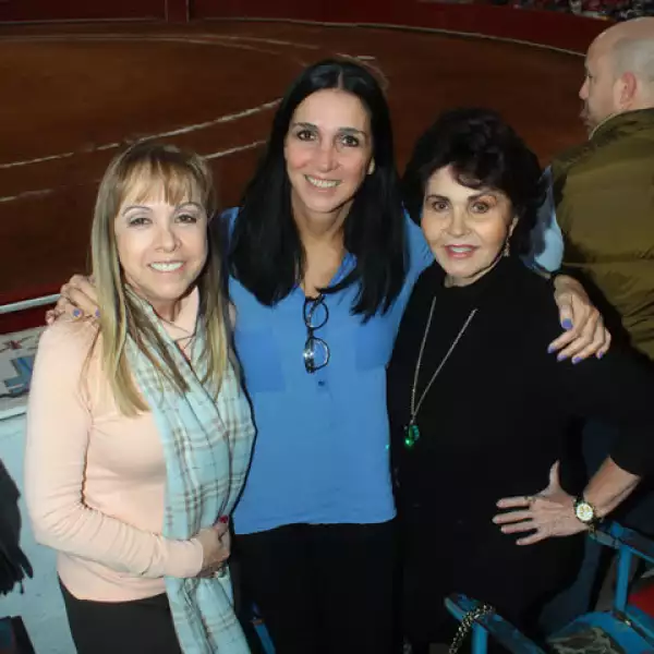 Beatriz Herrerías,Araceli Olvera y Laura León