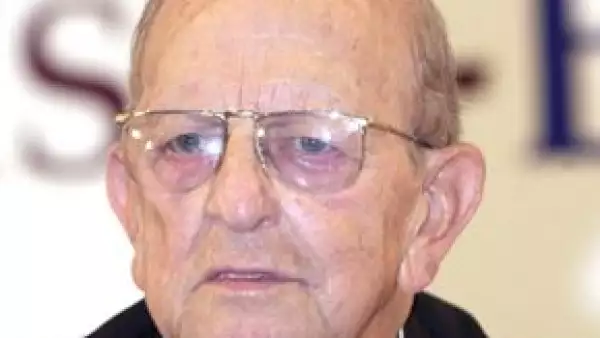 El fundador de los Legionarios de Cristo, fallecido el año pasado, llevó una doble vida en la que tuvo un romance con una mujer con quien procreó una niña, hasta ahora desconocidas.