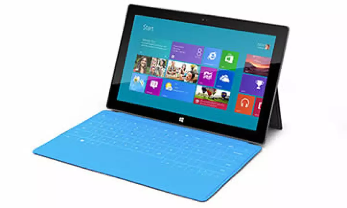 La característica más comentada de Surface es su teclado instalado en una cubierta de 3 milímetros de espesor. (Foto: )