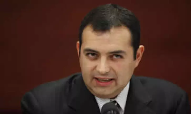 Ernesto Cordero espera que la negociación del presupuesto federal para 2012 no se vea afectada por intereses electorales. (Archivo AP)