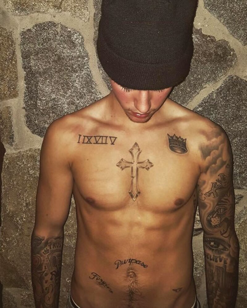 ¿Así o más hot? Bieber nos quito el aliento con su six pack.