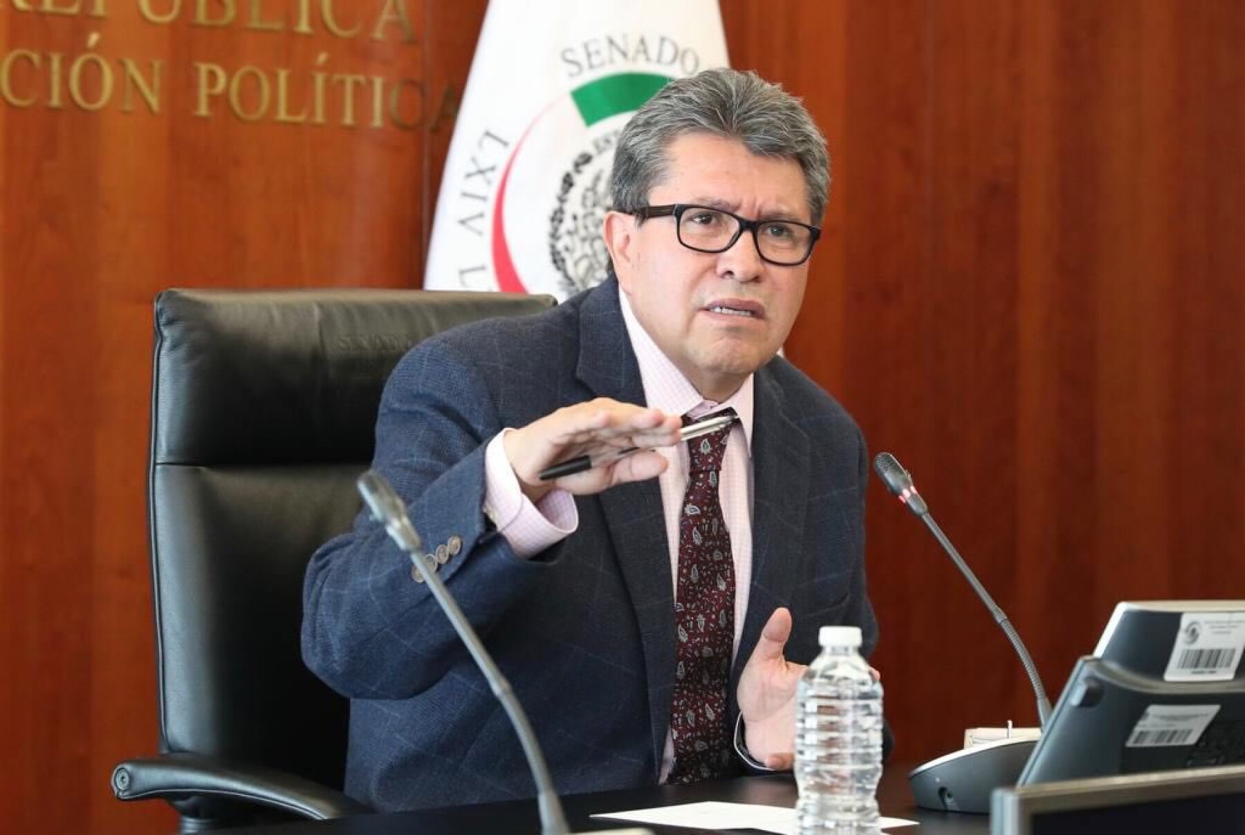 Ricardo Monreal anuncia que, por coronavirus, el Senado suspenderá foros