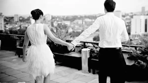 Casarte en martes  y que el novio vea tu vestido antes del gran día, son supersticiones que, según dicen, atraen la mala suerte… Te decimos algunas otras que no debes dejar pasar.