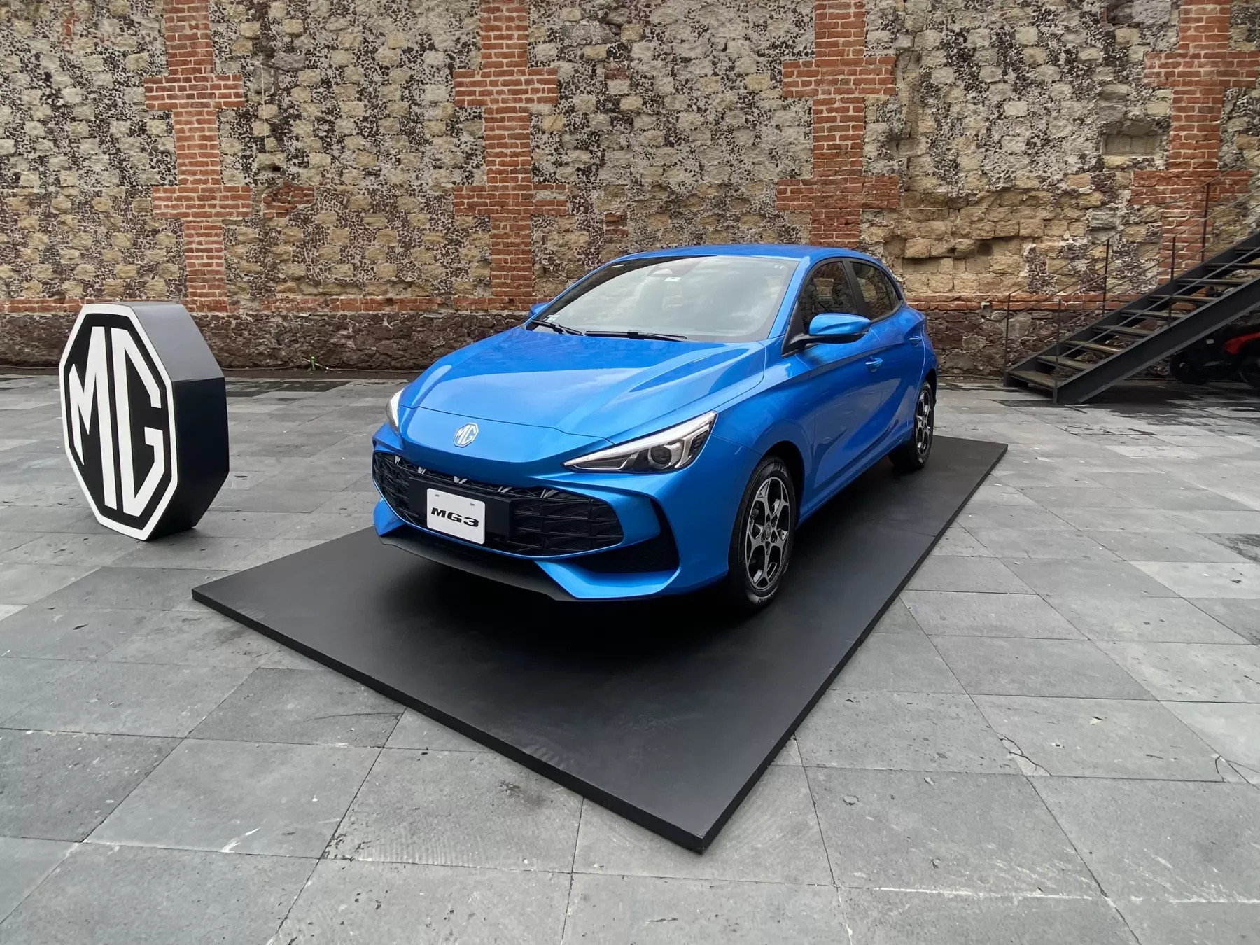 MG3, el hatchback que va por los clientes de K3, Mazda2 y Swift