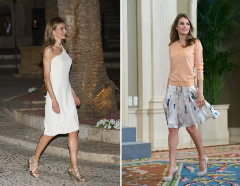 Durante un evento oficial en Mallorca, la reina de España apareció usando un vestido blanco asimétrico dejando ver que probablemente ha perdido más peso en los últimos meses.