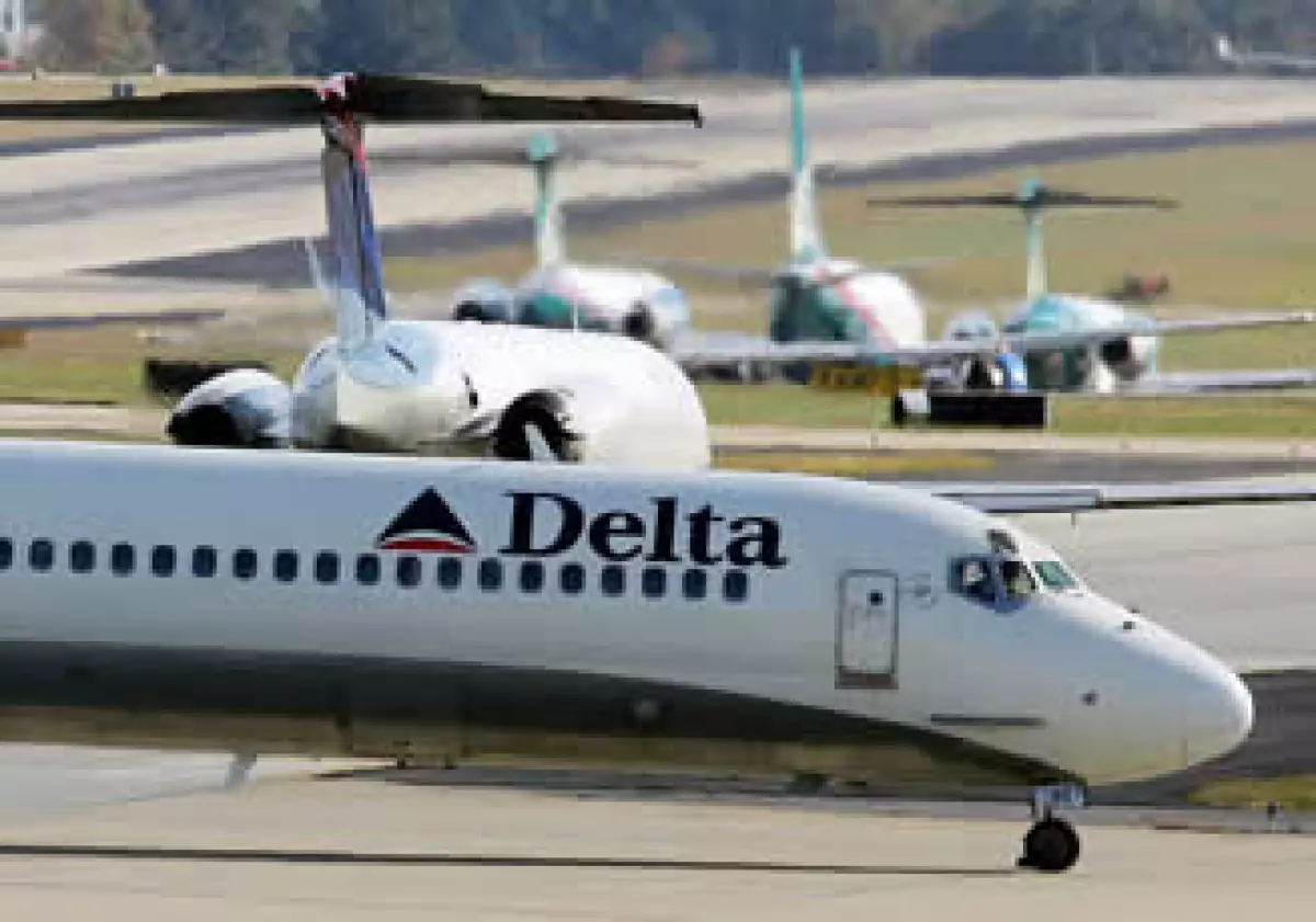 Las ventas netas de Delta subieron un 13% a 7,750 millones de dólares. (Foto: AP)