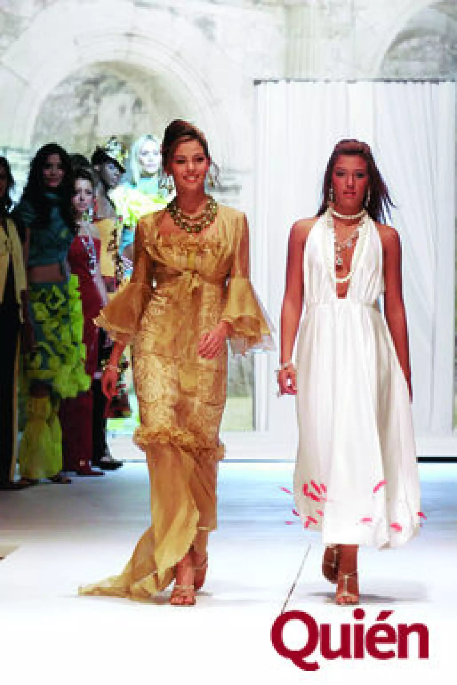 Laura Elizondo y Michelle Salas