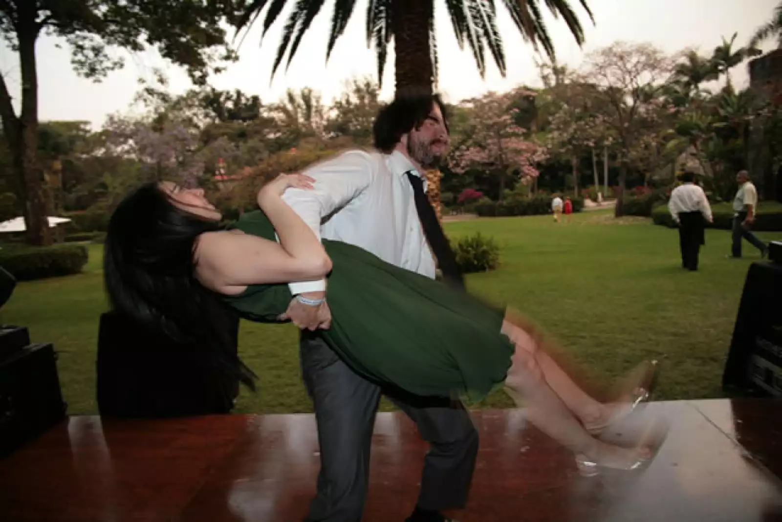 Boda en Cuernavaca de Barbara Deschamps y Manuel Tamayo