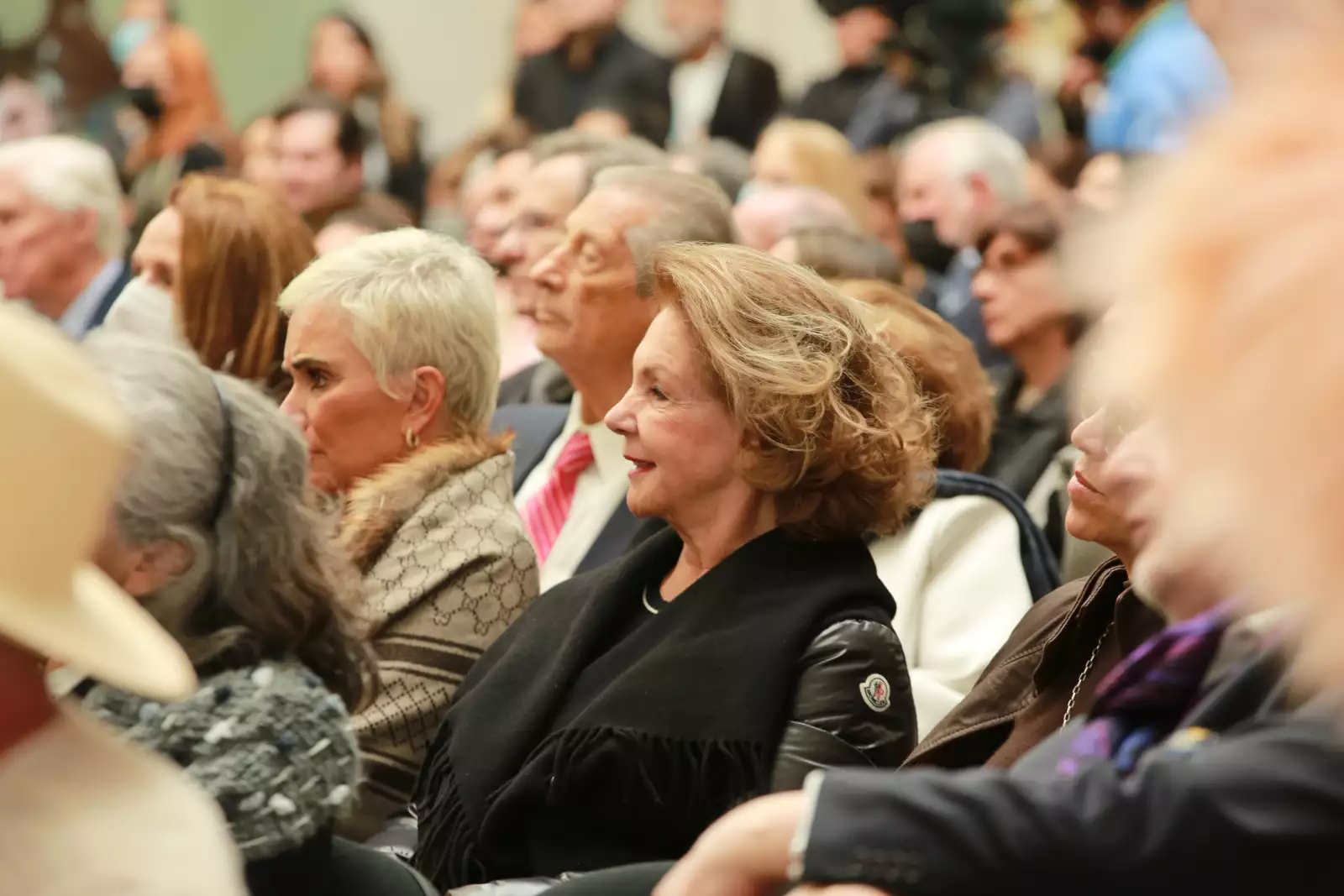 HOMENAJE A MARIE THÉRÈSE HERNAND DE ARANGO
