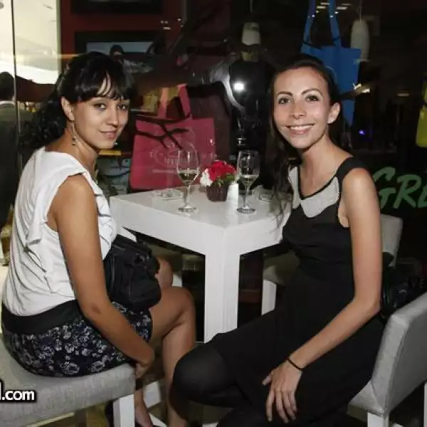 Clarissa Obregón y Perla Silva