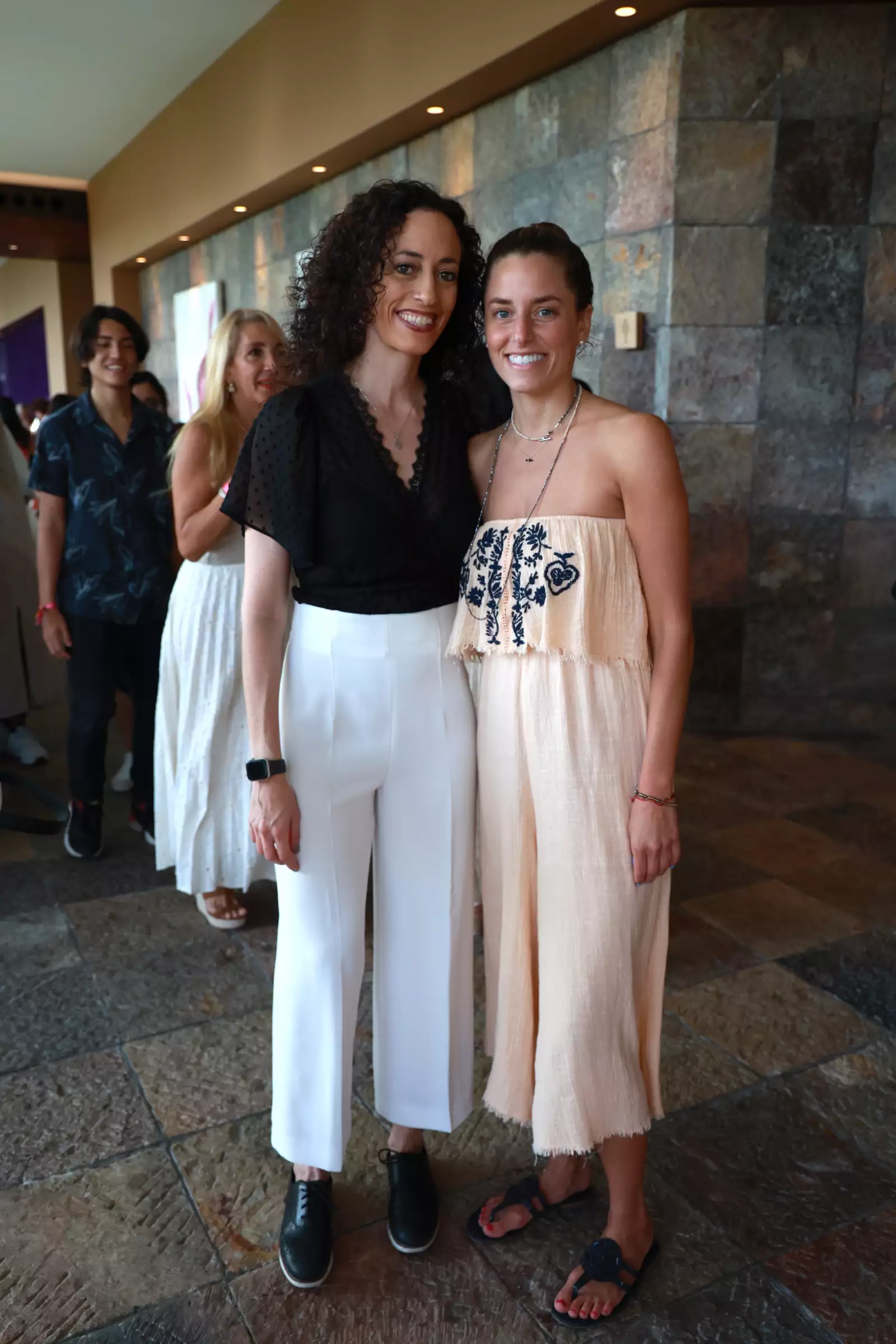 Daniela y Galia Yoffe 