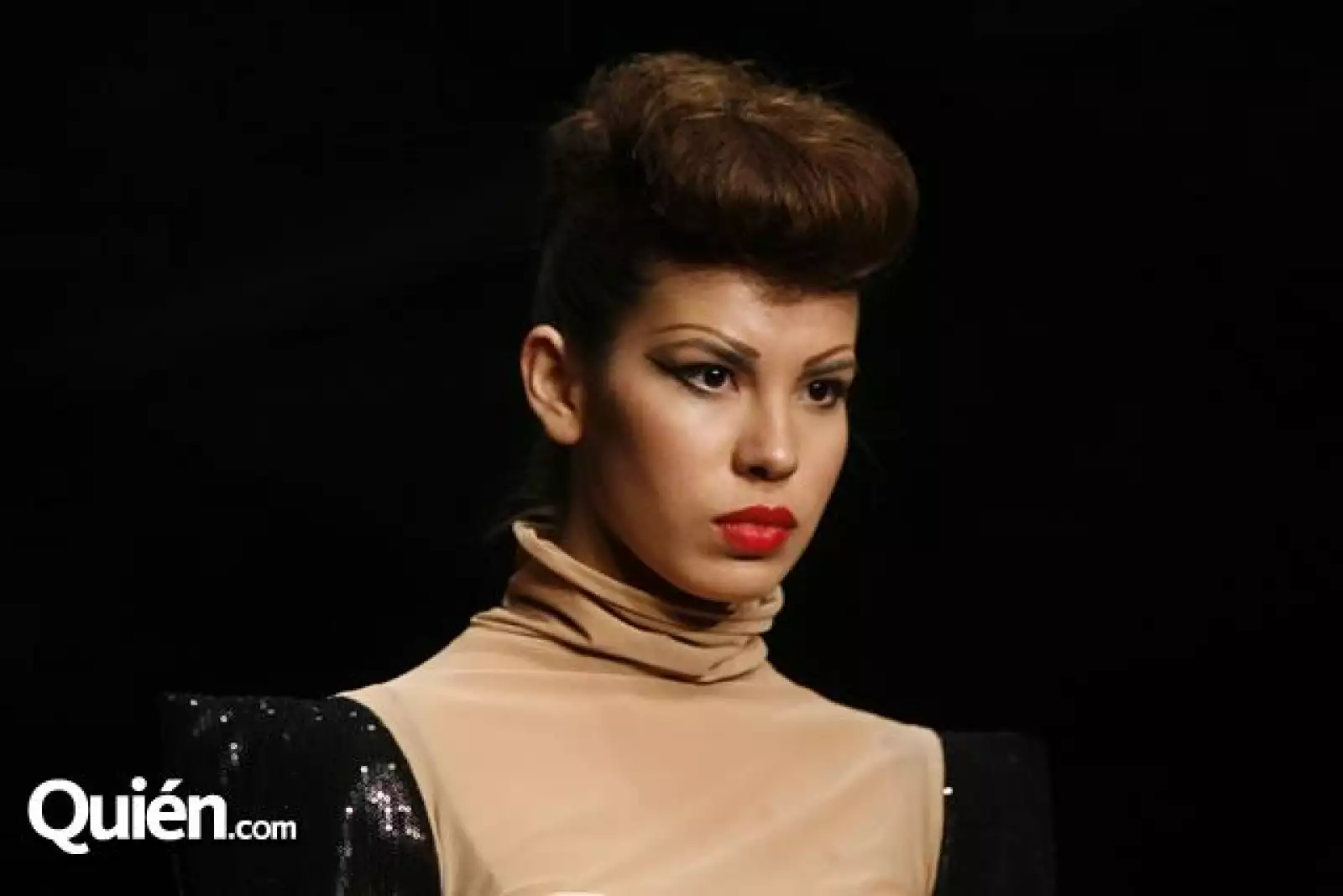 MBDF Pasarela Contempo Busca