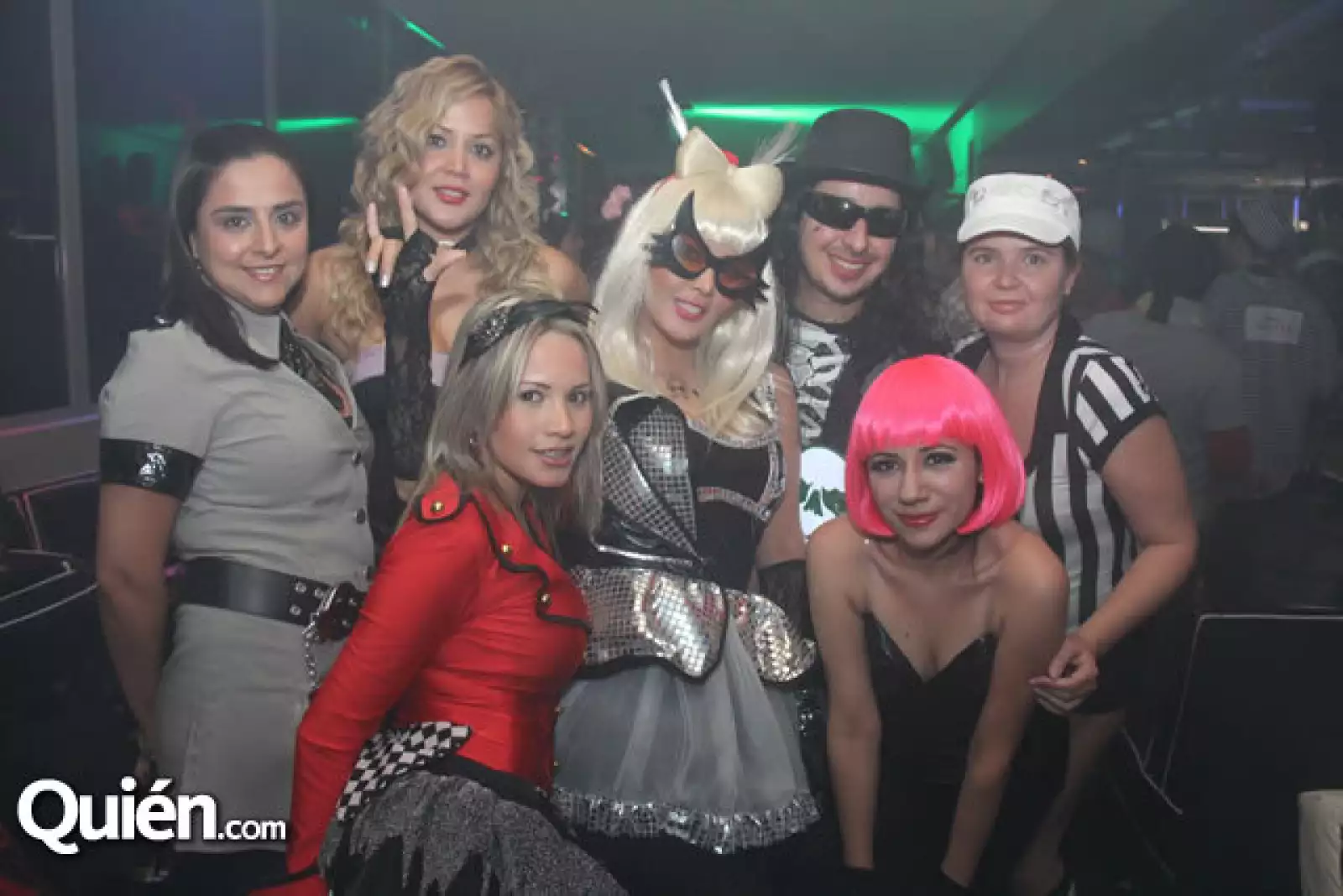 Sofia Mata,Arlit y Arleth Zuchilla,Javier Cabello,Ana Cabello,Jenifer Gloria,y Blanca Alvarado