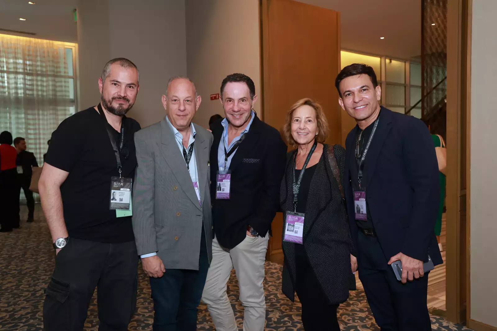 Rodrigo Galindo , Ari, Sergio y Claudia Berger con Juan Carlos S