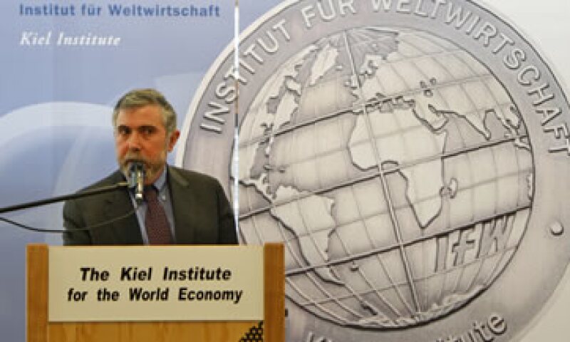 Paul Krugman consideró que el peligro claro y actual proviene de una especie de pánico bancario respecto a Italia y que Grecia es un asunto secundario. (Foto: AP)