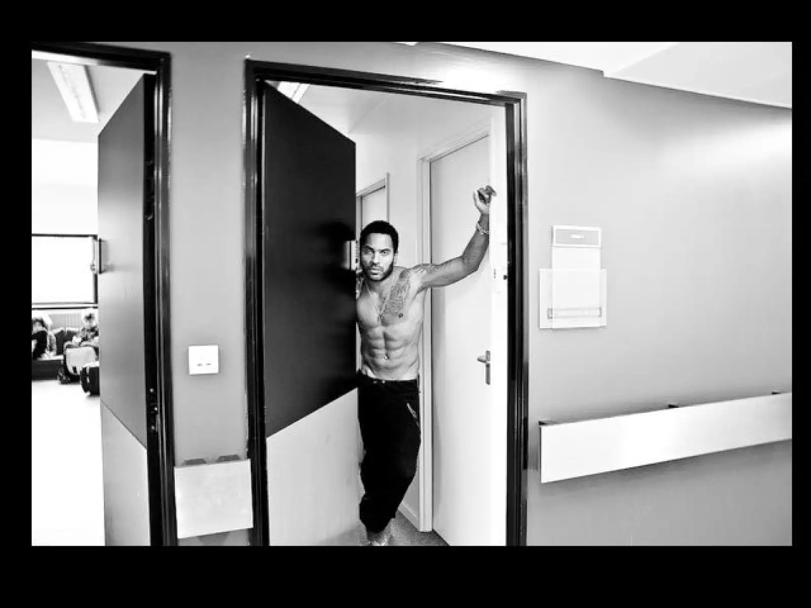 Su nombre real es Leonard Albert Kravitz.