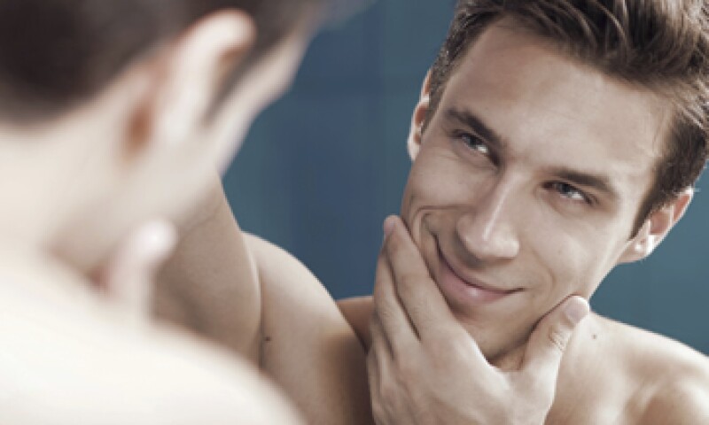 La loción Nuit D'Issey es perfecta para hombres con vida nocturna. (Foto: Getty Images)