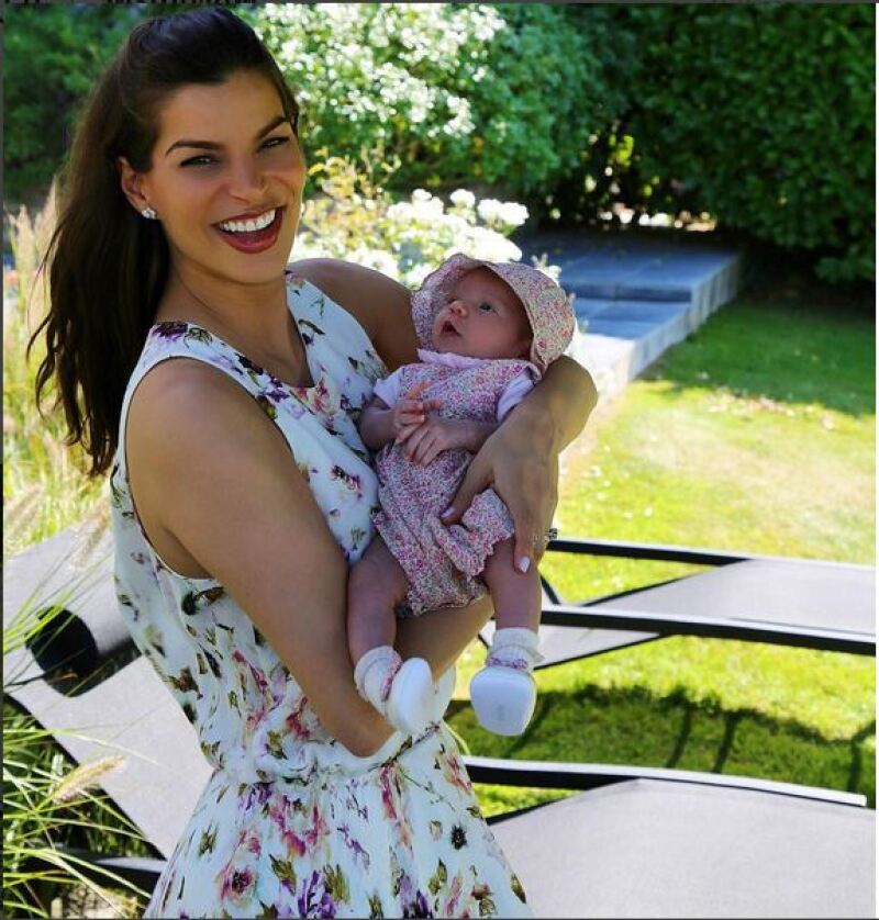 ¡Encantadora! Así luce Amaïa a su tercer semana de nacida y en su primer viaje.