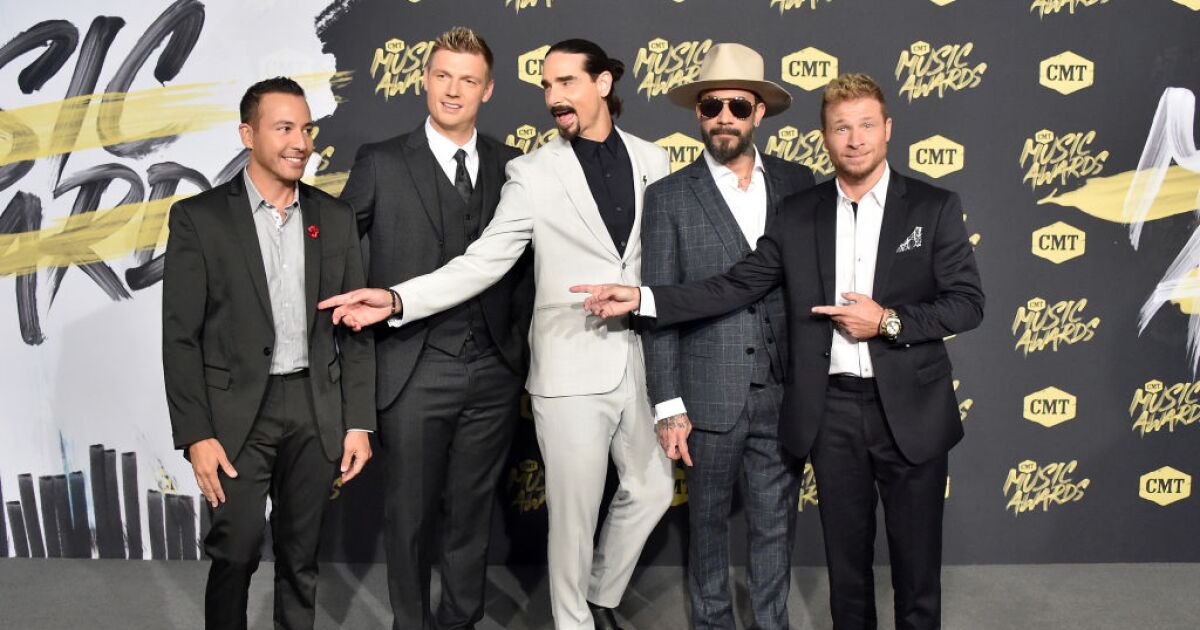 The eternal struggle of the Backstreet Boys and N * Sync The eternal struggle of the Backstreet Boys and N * Sync