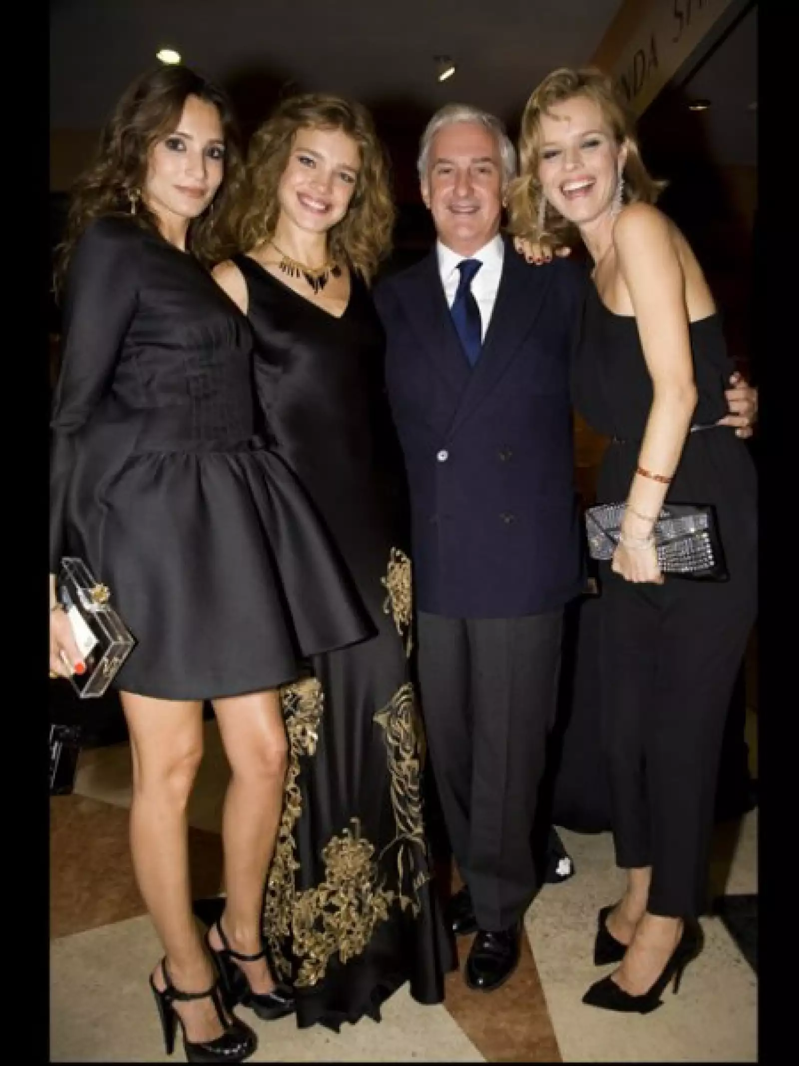 Astrid Muñoz , Natalia Vodianova, Patrick Kinmonth, Eva Herzigova