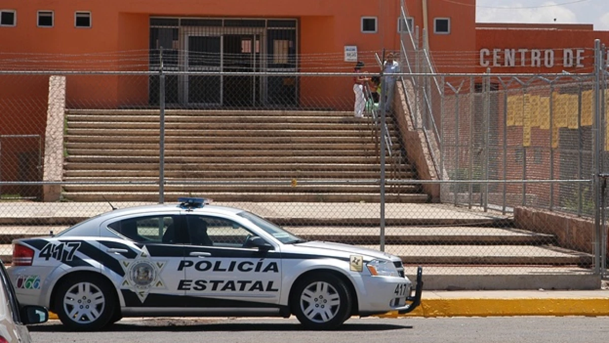 Policía