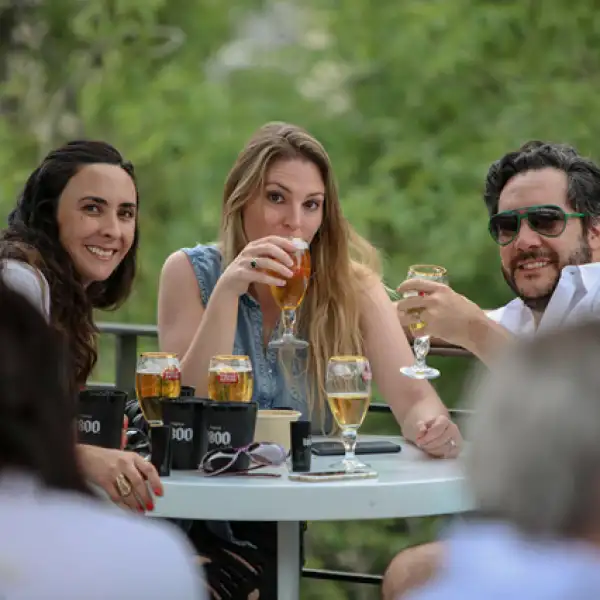 Regina Ibáñez, Ana de la Fuente y Andrés Ibáñez