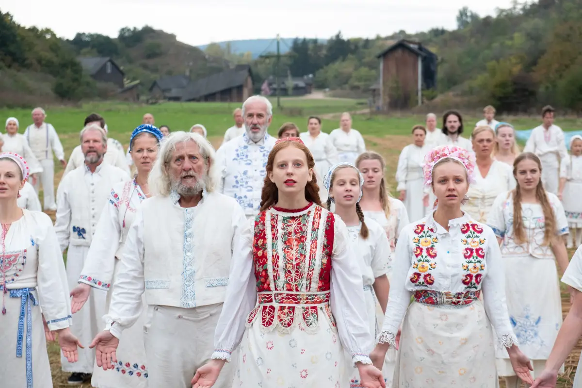 MIDSOMMAR.jpg