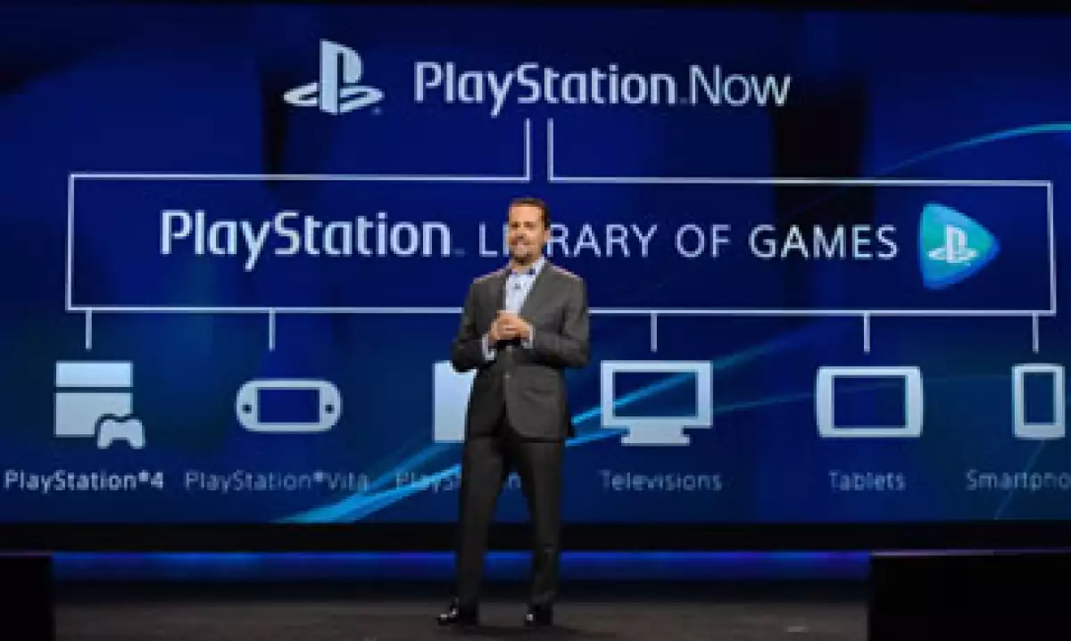 Andrew House durante la presentación de servicio en el CES 2014. (Foto: Getty Images)