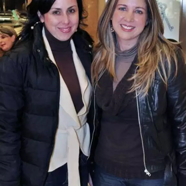 Luly de Balandra y Cristina de Fernández