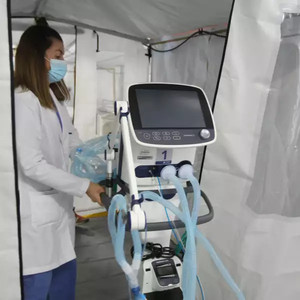 Apertura del Hospital de Campo en el INER