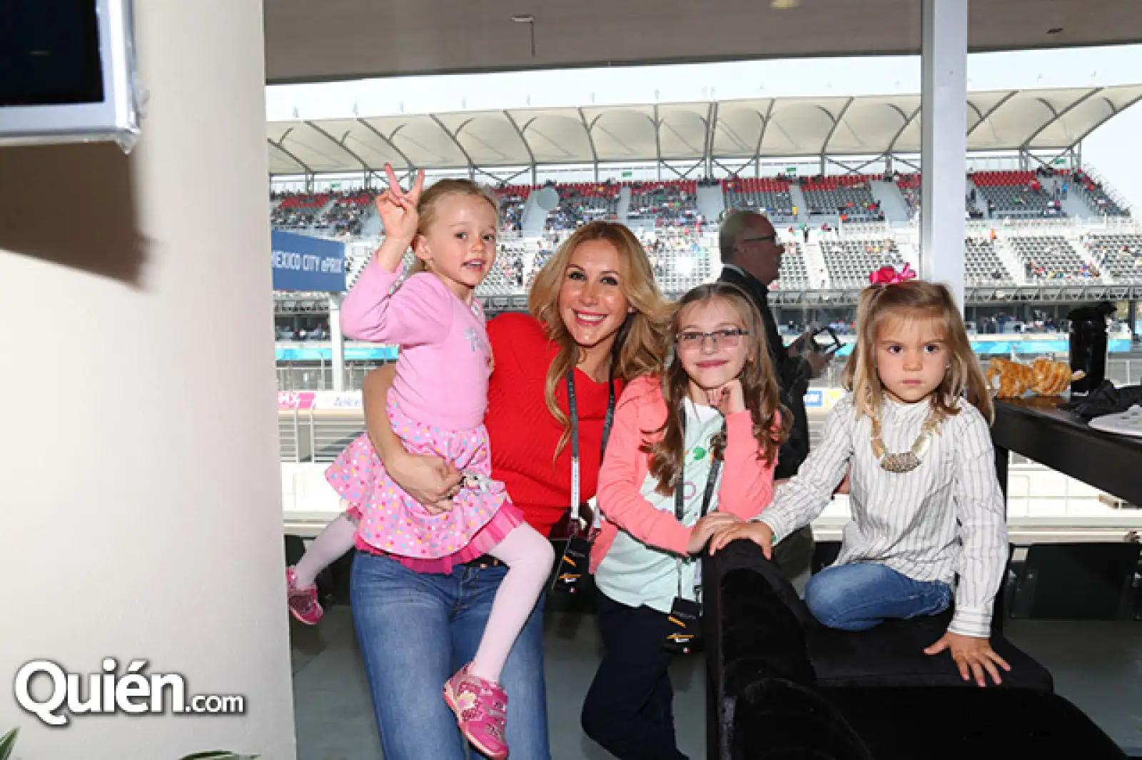 Lucero Abed, Paola Sierra, Sophie Farr y Olivia Chávez