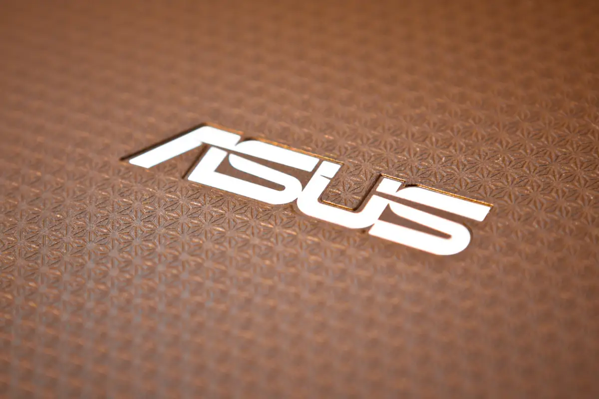 ASUS