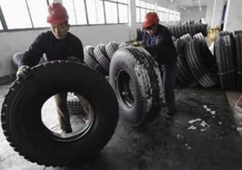 China busca apoyar a las empresas en sus planes de expandirse al extranjero. (Foto: Reuters)