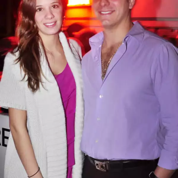 Stepahnie Marcos y Adrián Marcos