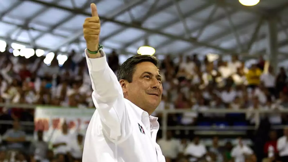 El priista garantizará la educación media superior a los tamaulipecos, dijo en entrevista.