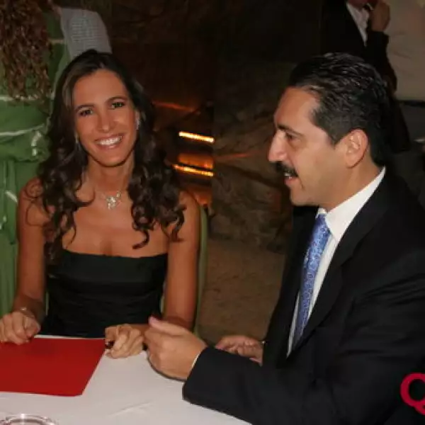 Gloria Perez Jacome, Jorge Sarza