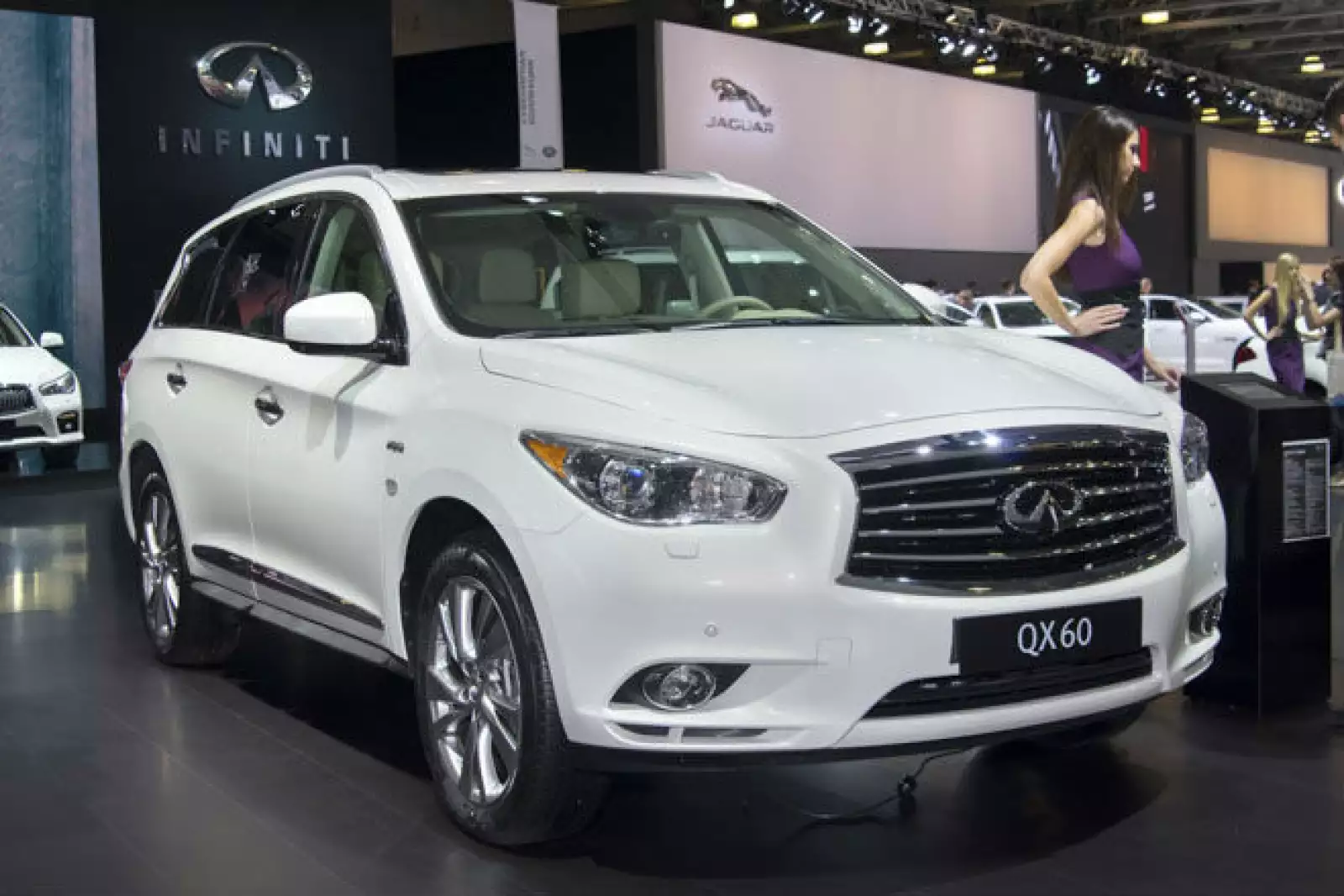 Infinity QX60 h�brido