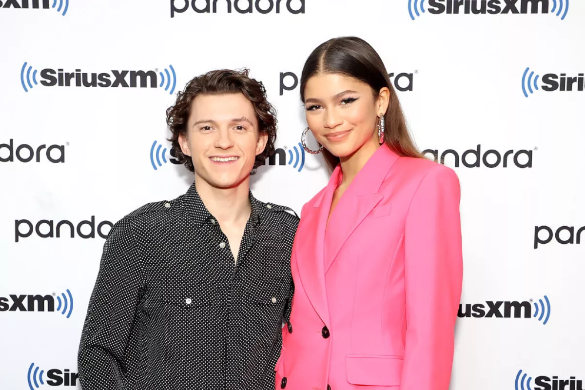 Zendaya y Tom Holland asisten al SiriusXM's Town Hall