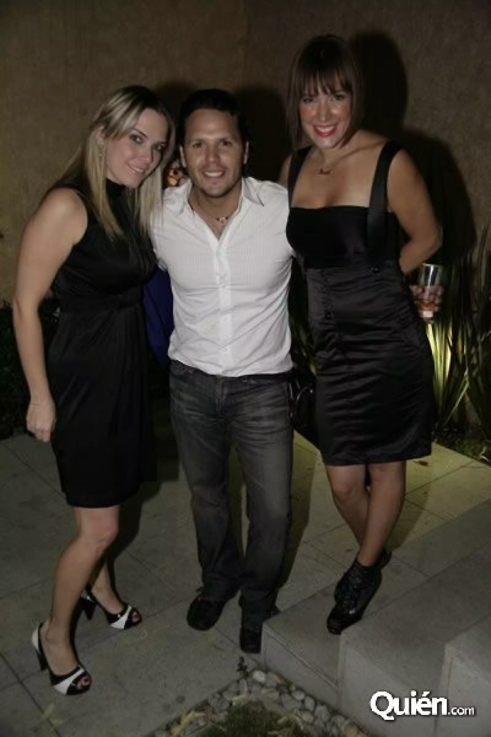 CUMPLE SONIA Y ANA LOURDES