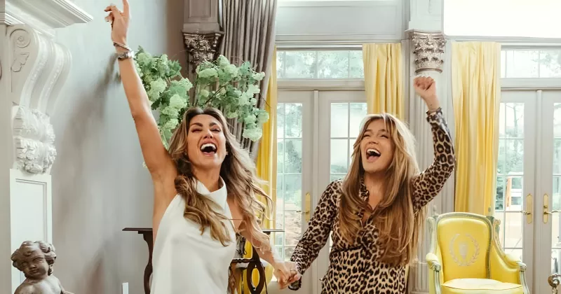 Anahí y Karol G