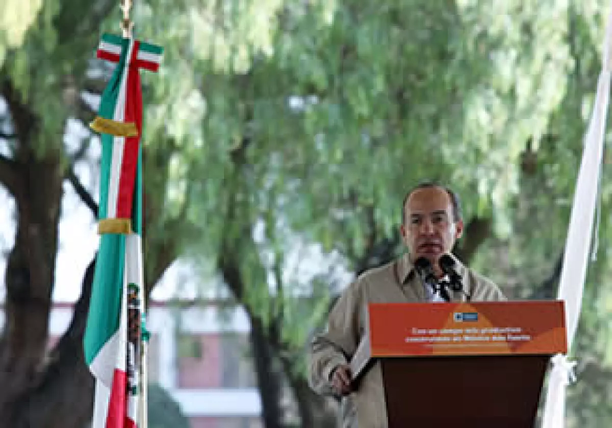 El presidente Felipe Calderón Hinojosa durante la presentación del programa Modernización Sustentable de la Agricultura Tradicional (Masagro). (Foto: Notimex)