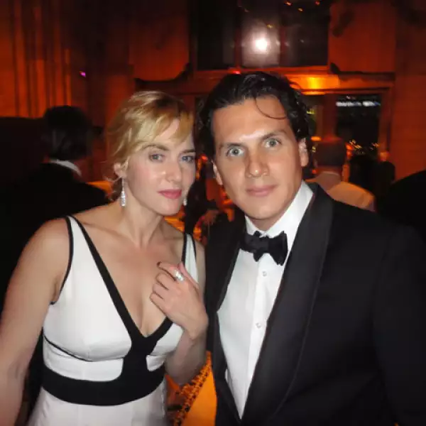 El economista Francisco Moctezuma con la ganadora del Oscar Kate Winslet.