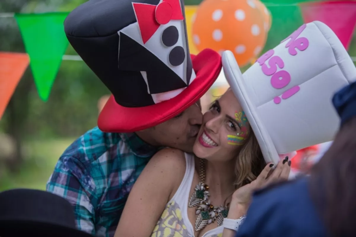Billy y Claudia se casaron en una boda `de mentiritas´.