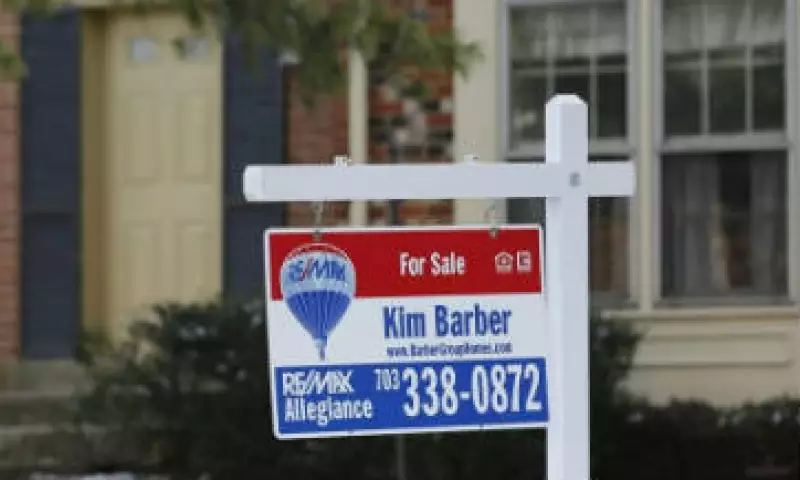 Las ventas de casas usadas en EU se derrumbaron un 10.5%. (Foto: Reuters/archivo)