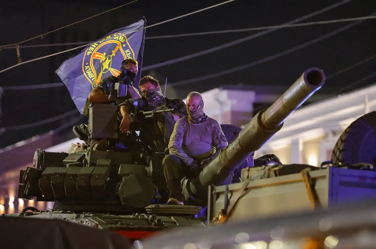 Los combatientes del grupo mercenario privado Wagner se retiran de la sede del Distrito Militar del Sur para regresar a la base, en la ciudad de Rostov-on-Don, Rusia, el 24 de junio de 2023. 